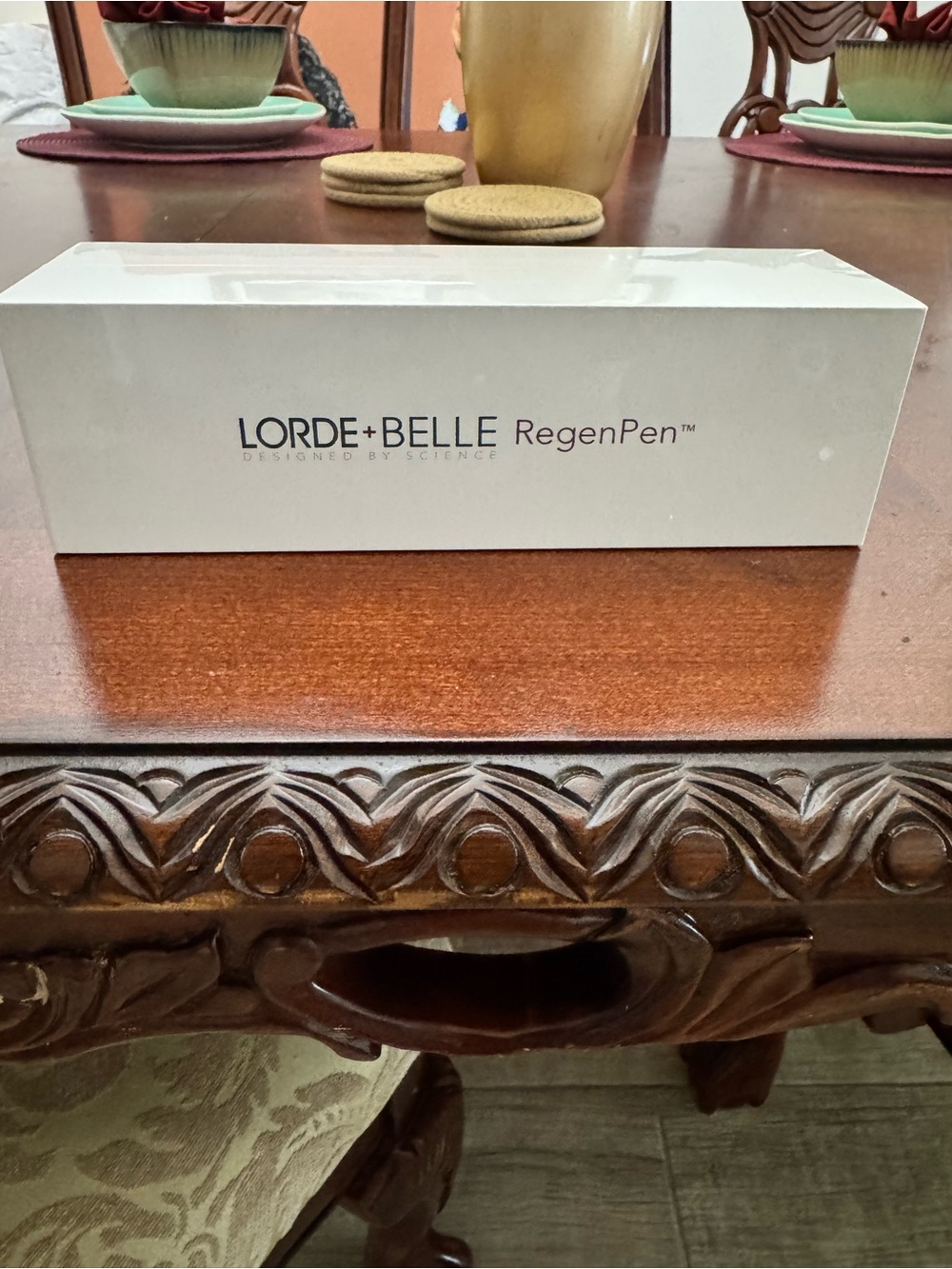 LORDE + BELLE RegenPen™ Professional Microneedling Pen - White